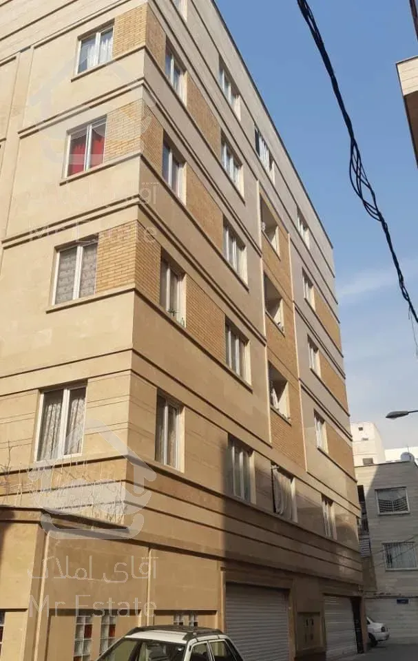 آپارتمان ۱۰۰ متر ۲ خواب(خیابان امام خمینی)