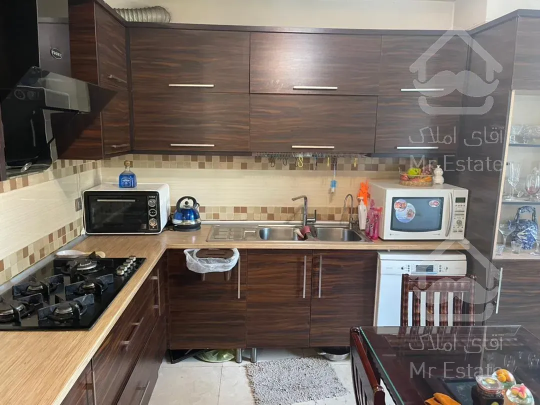 اجاره ۱۷۰متر شیک. سه جهت نور. بدون دیوار مشترک.محمودیه