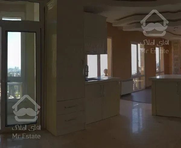 پنت هاوس ٢٦٥ مترى با چشم انداز ابدى در محله درکه