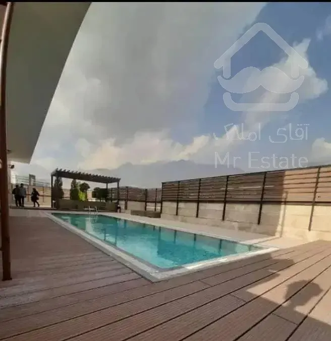 300 متر سوپر لوکس با متریال برند نیاوران