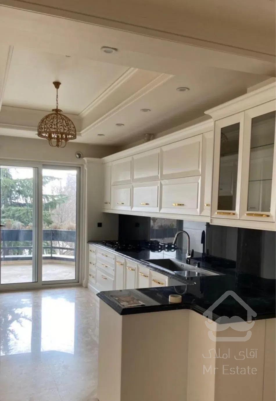 امیراباد شمالی//ازادگان//۲۱۵ متر ۳ خواب