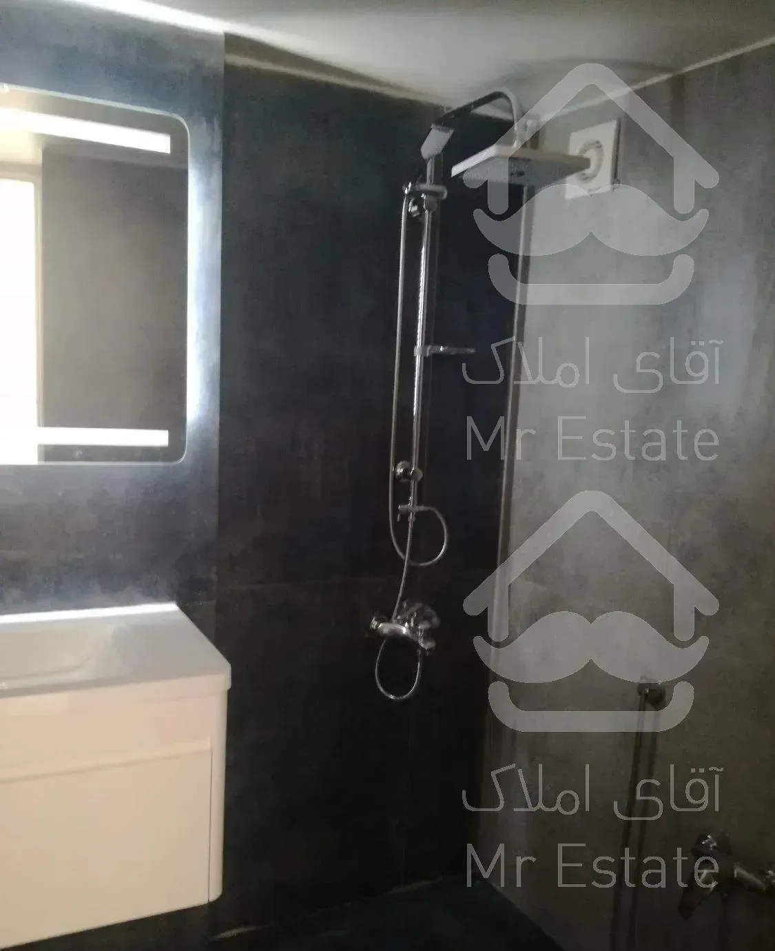 دیباجی جنوبی/ آپارتمان ۱۰۷ متری /دوخواب