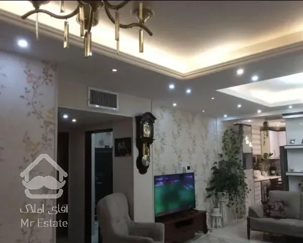 آپارتمان 82متر دوخوابه