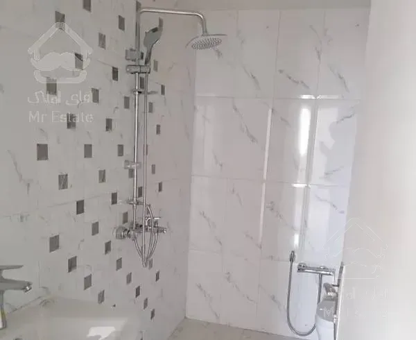 یک واحد آپارتمان در برج منطقه 22