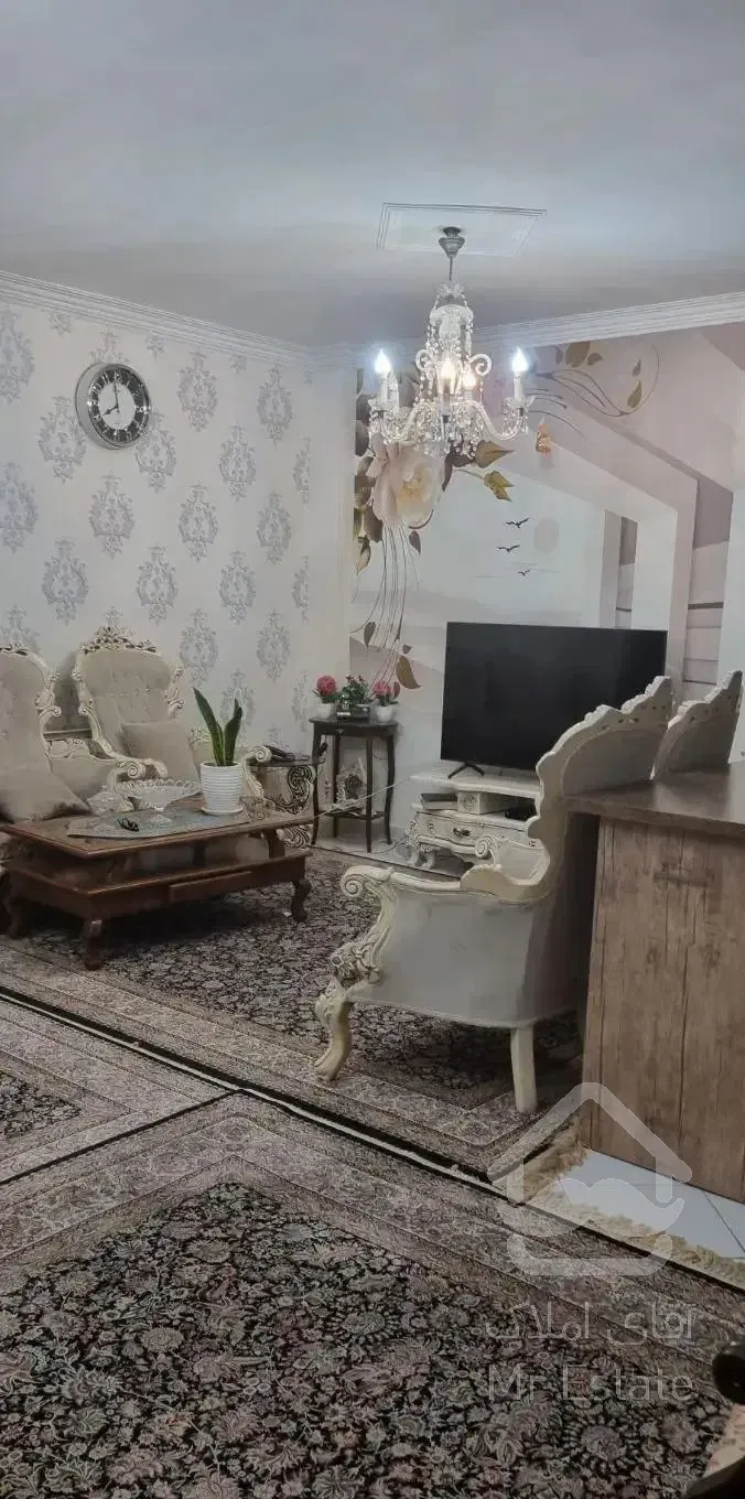 آپارتمان ۸۵ متری سند دار