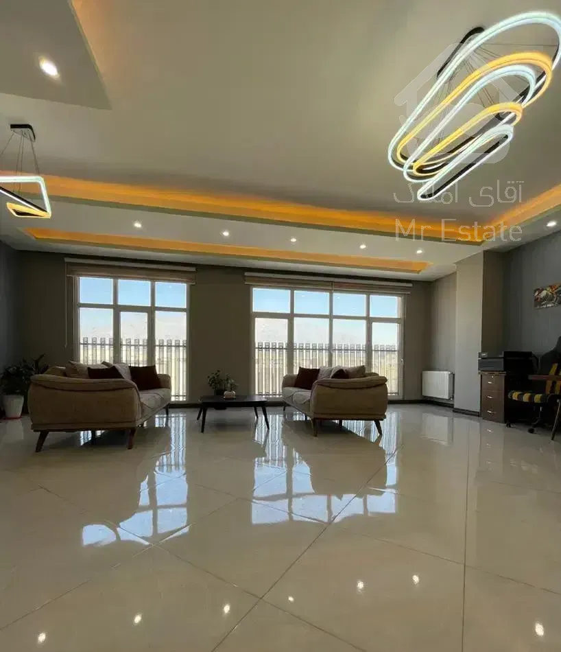 ۱۲۰ متر / شهرک وحدت/ نگارستان برند منطقه