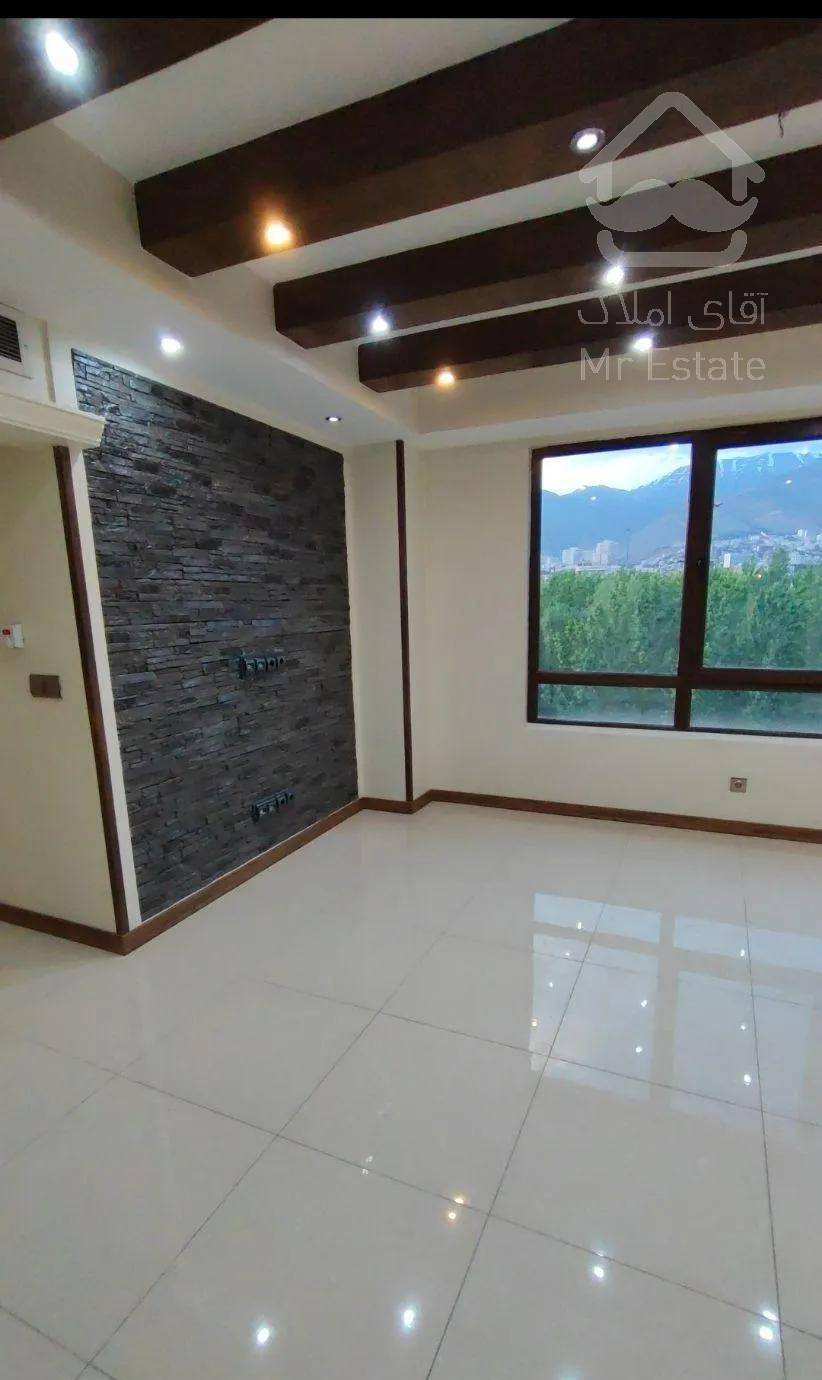 ۱۴۰ متر تراس بزرگ*شیخ بهایی شمالی*