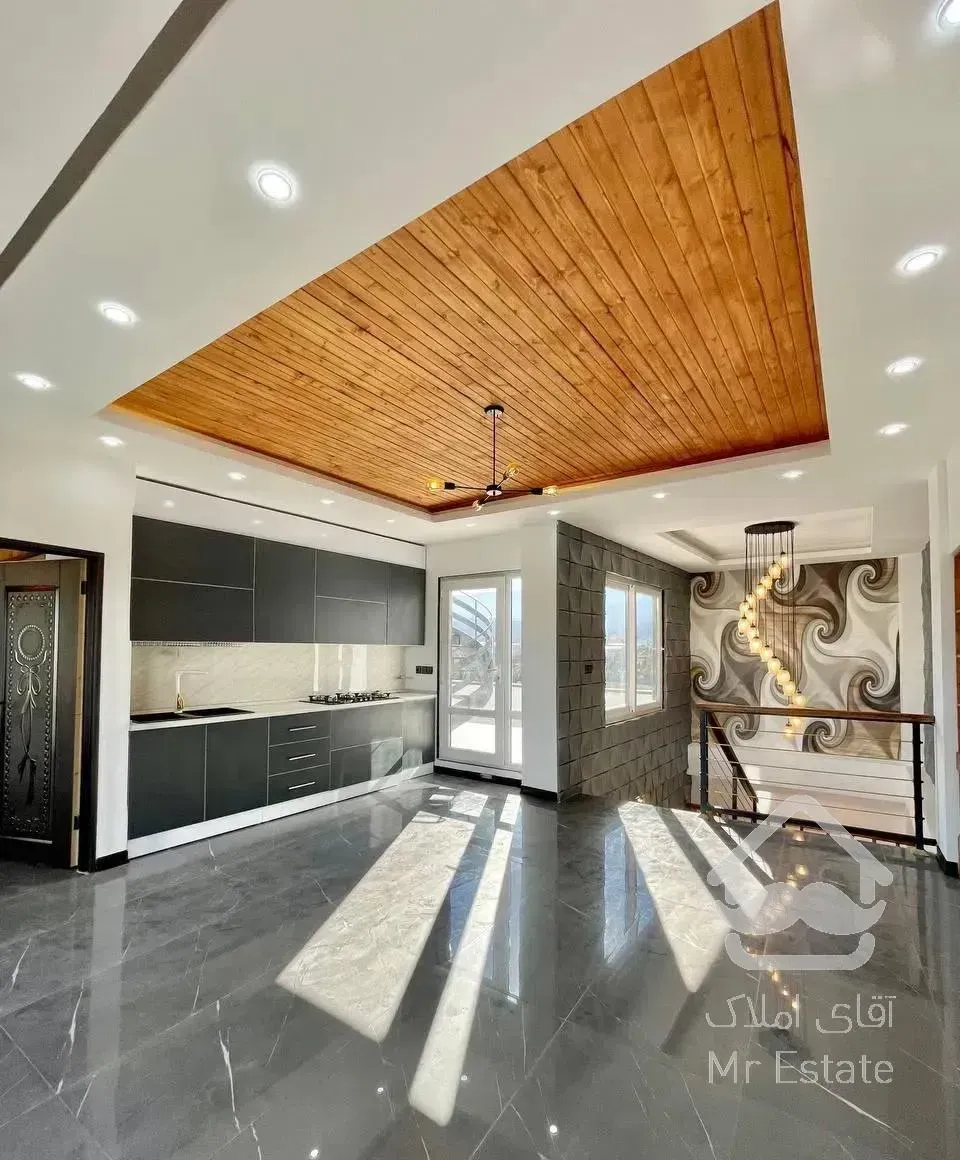 ویلاتریبلکس۵۰۰متری سنددار با اقساط۱۵ماهه