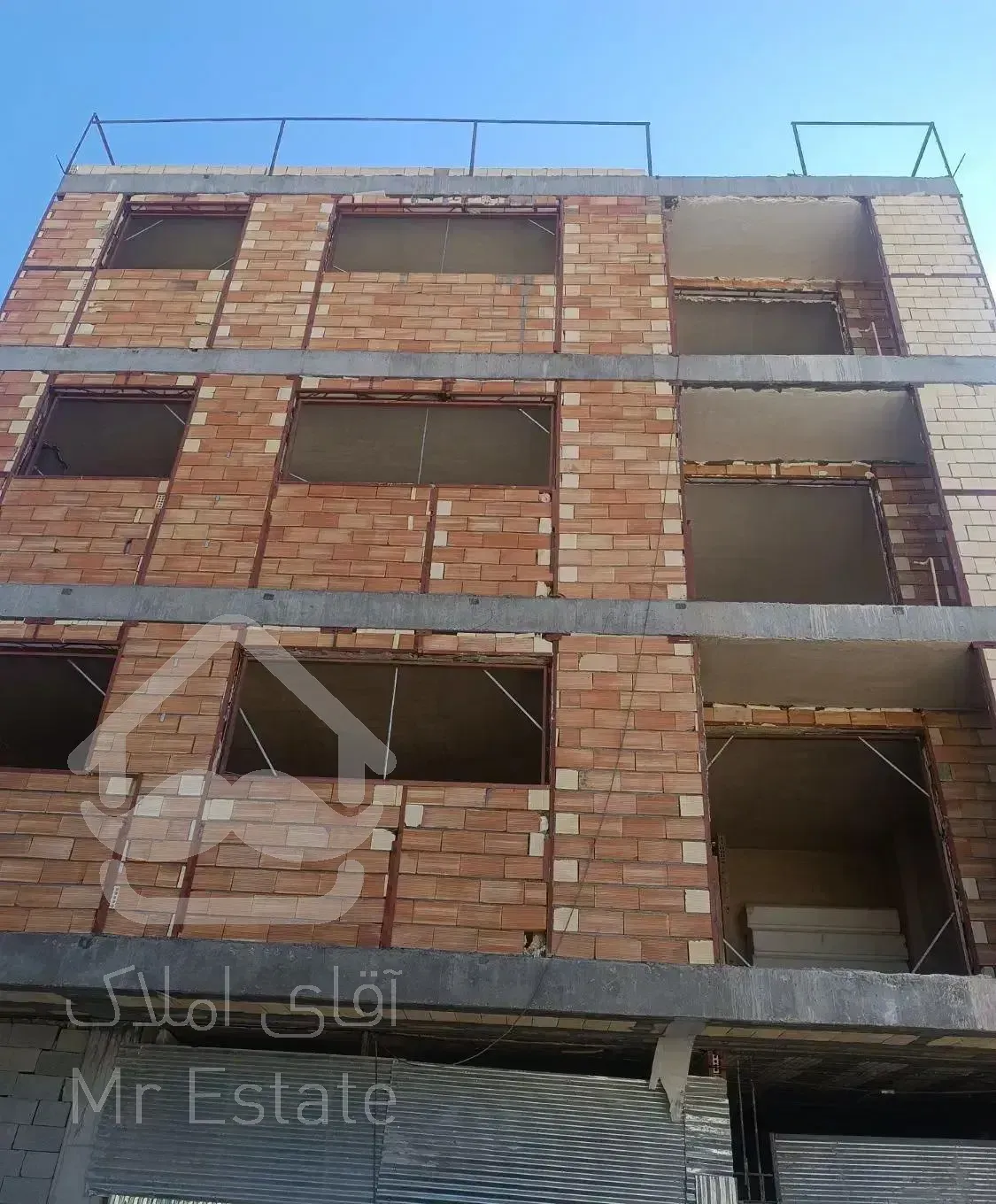 فروش همکف سه خواب