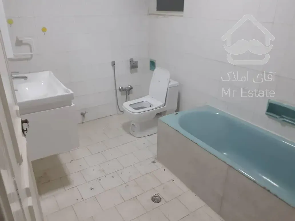 اجاره و رهن آپارتمان محمودیه 210  متر لوکس