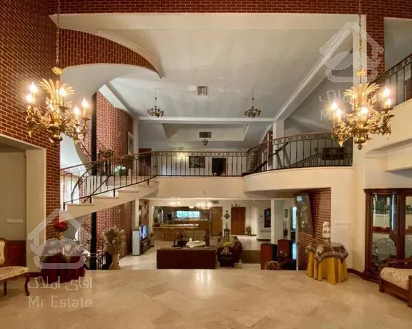 ویلا ۲۱۰۰ متر   فاز ۱ مهرشهر