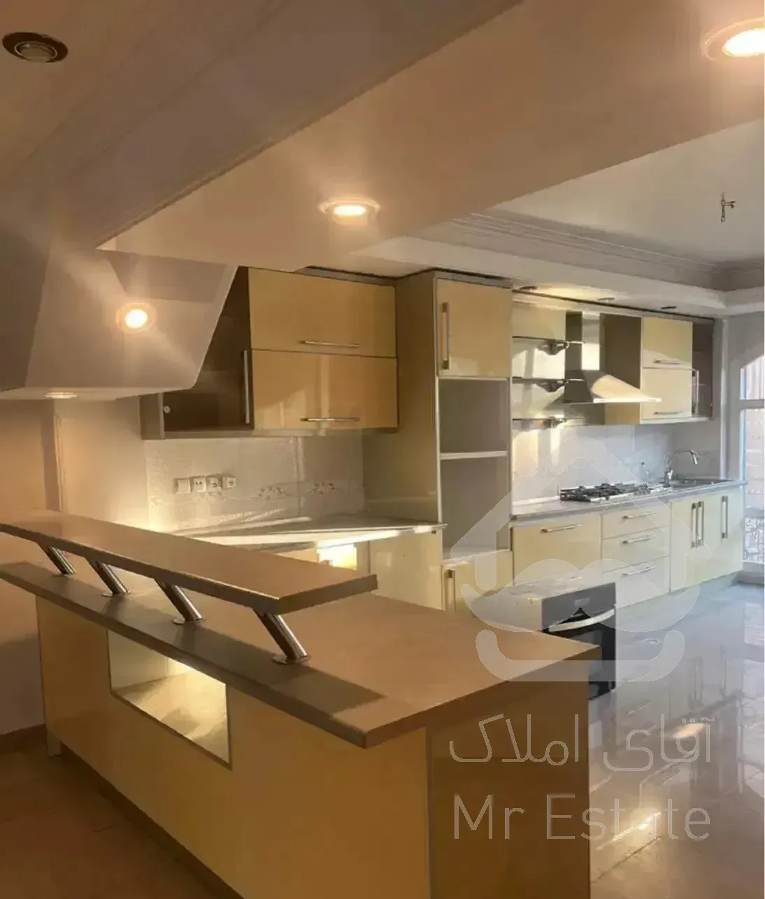 آجودانیه/۲۲۰متر/پلان تفکیکی/تکواحدی