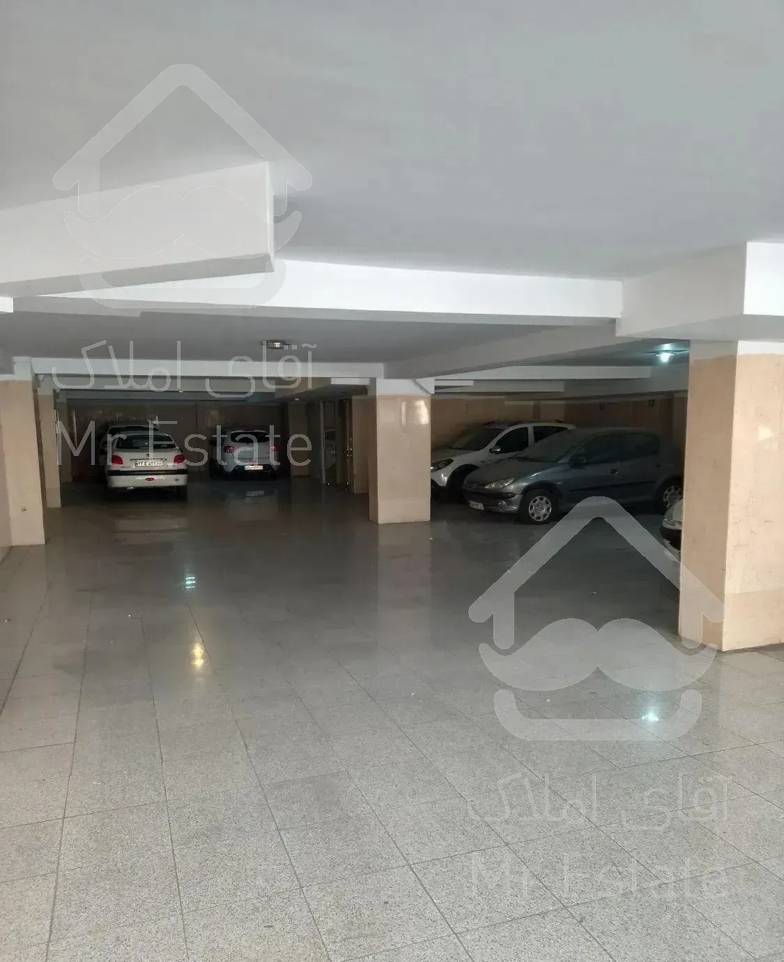 ۱۱۲ متر شمال خیابان فاطمی فول (۳ عدد پارکینگ )