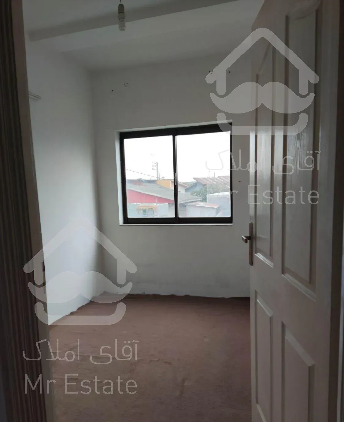 آپارتمان طبقه ی اول ۹۰ متری دوخوابه میدان هزارسنگر