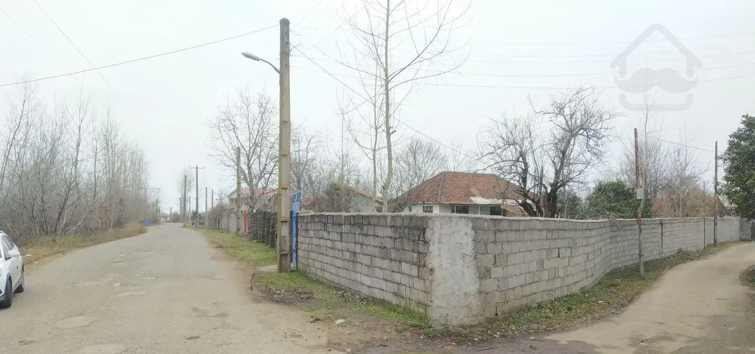 2400متر خانه باغ دو بر دورش محصور