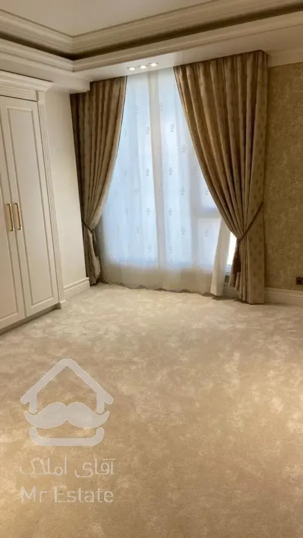 خرید فروش آپارتمان 300 متری فرمانیه