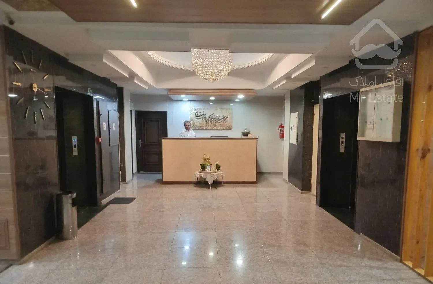 فروش آپارتمان ۱۲۰ متری ۲ خوابه در آبشار تهران