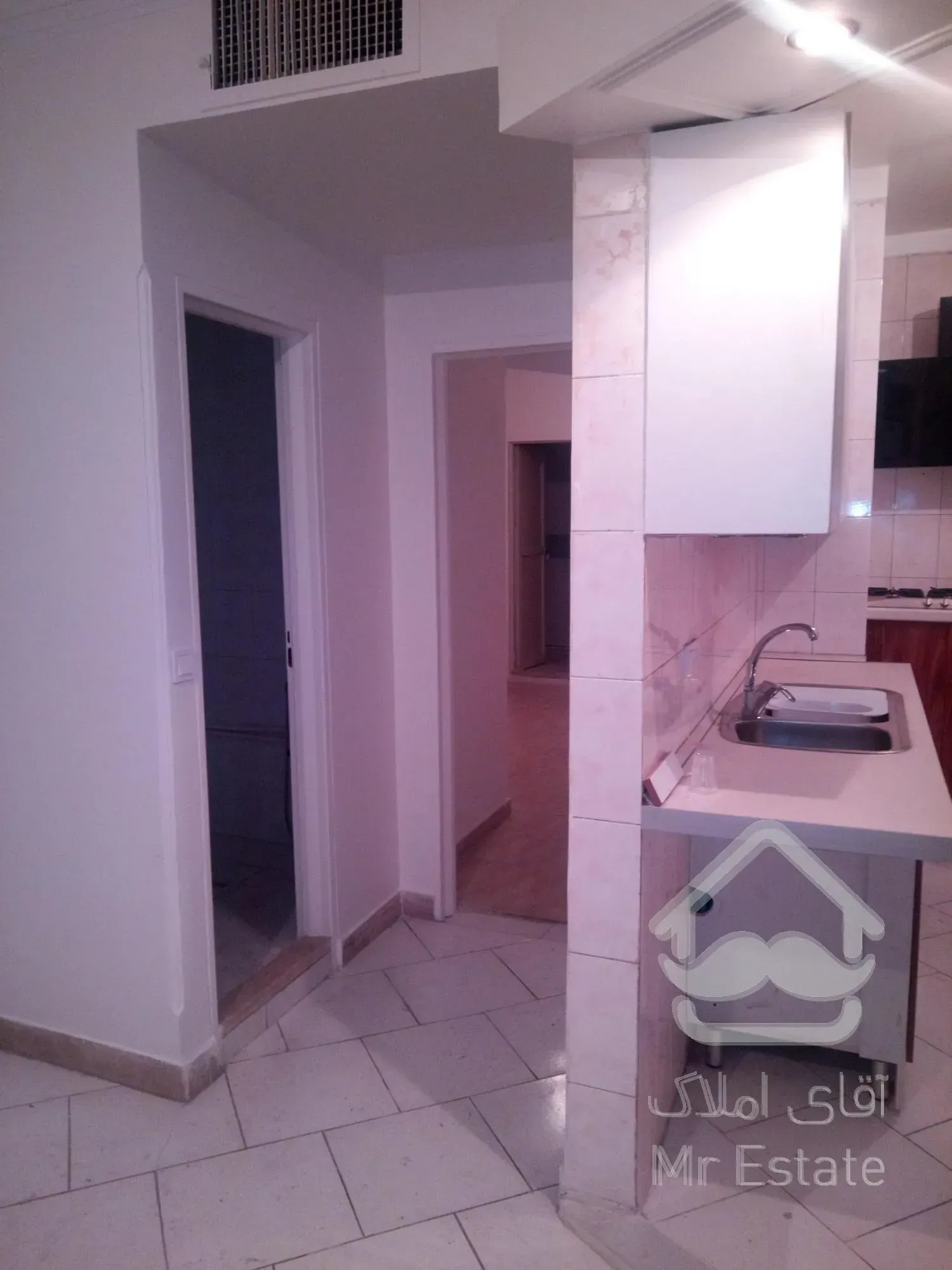 فروش واحد ۹۳ متری ۲خوابه فول امکانات در پونک