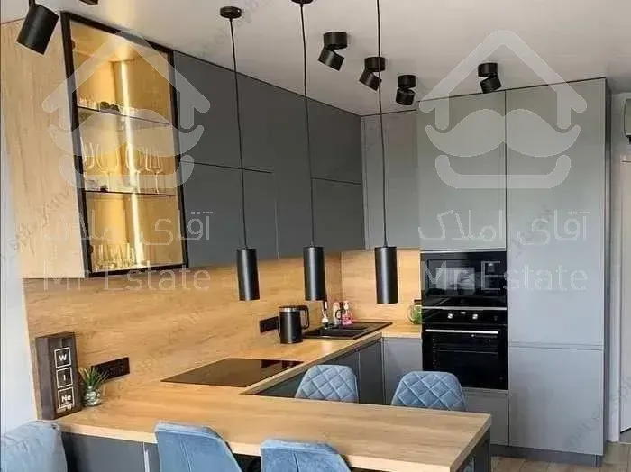 واحد ۱۲۶ متری سه خوابه برج مجلل نزدیک دریاچه ویو