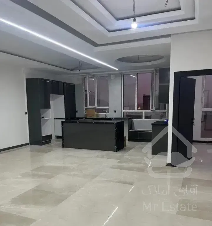 آپارتمان ۱۰۵ متری/فول امکانات/کلید نخورده