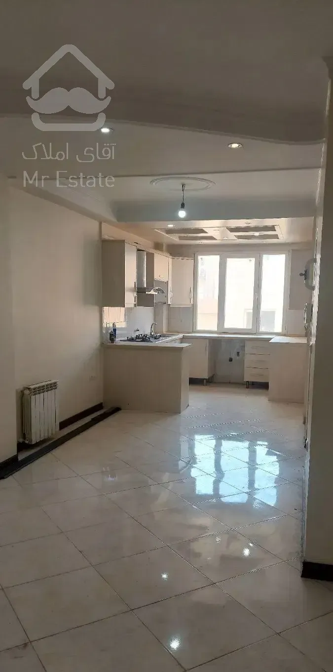 پیروزی اوایل خ بنایی 71 متر 1خ فول امکانات 7 ساله