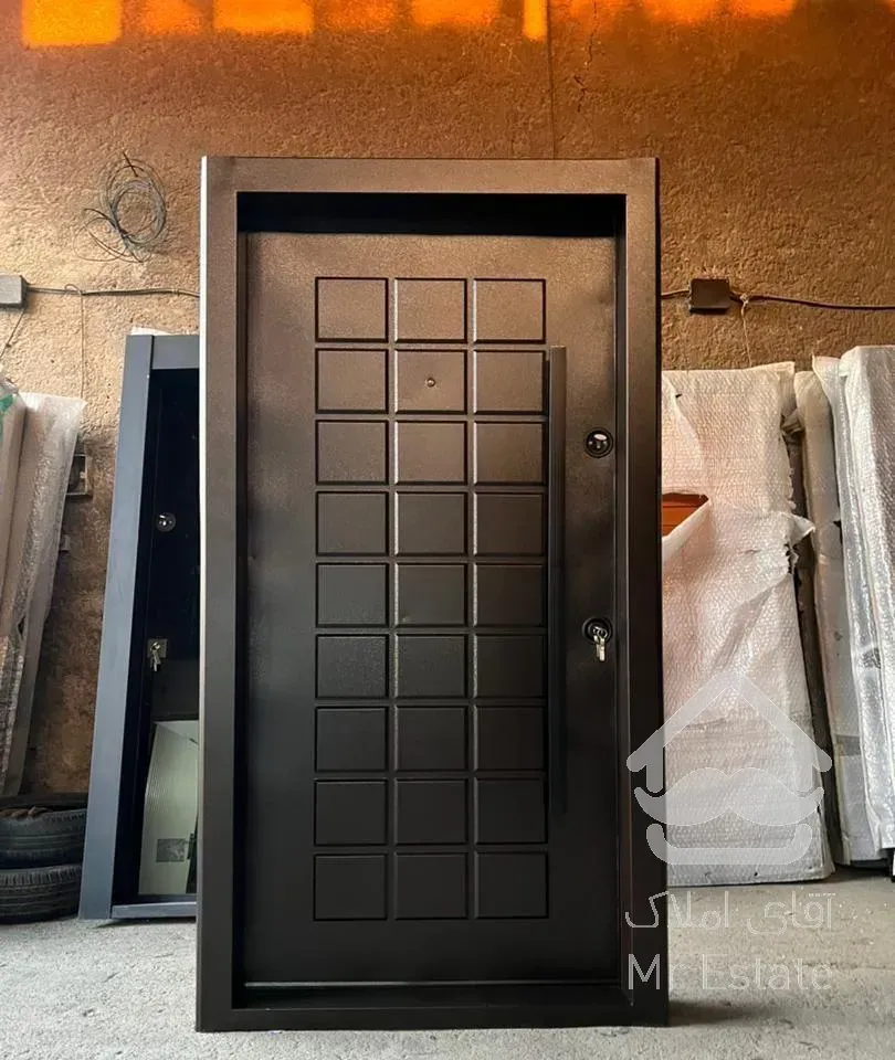 درب ضد سرقت و داخلی ، چهاچوب ، پنجره دوجداره و..