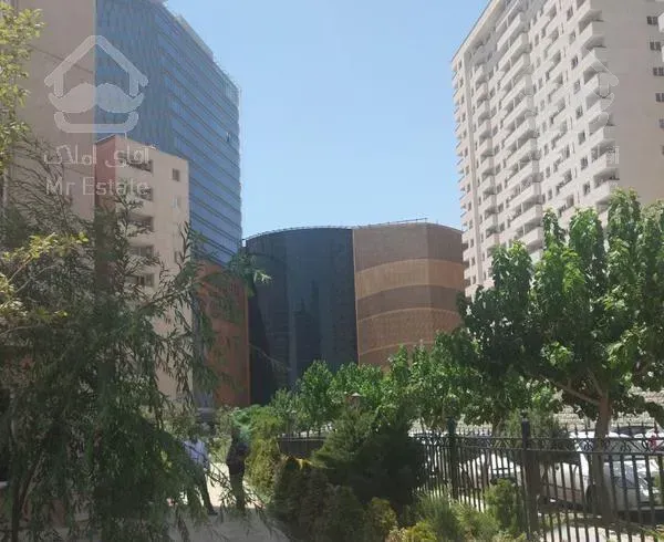 آبشار تهران ۱۴۵متر ۳ خواب نوساز درحدکلیدنخورده فول