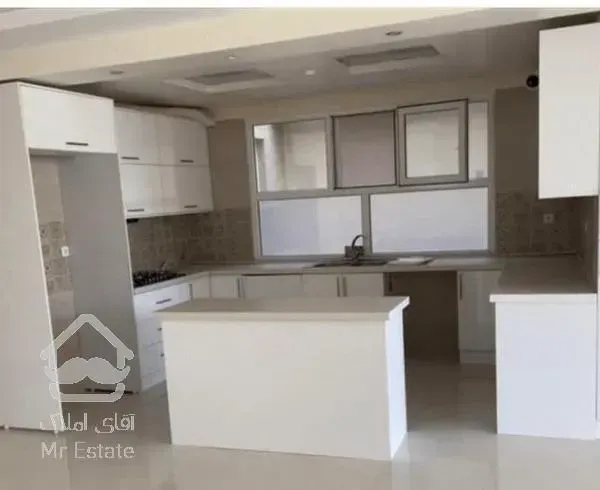 آپارتمان سه خوابه ۱۳۱متری در سردار جنگل