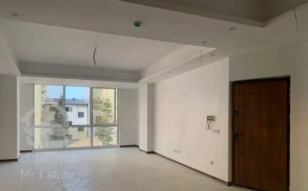 ۱۲۰متر غرق در نور