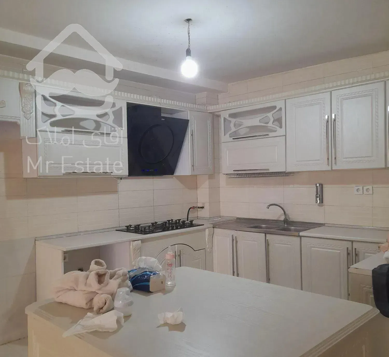 آپارتمان ۱۶۰متر*اندرزگو*تراس/چیدمان/