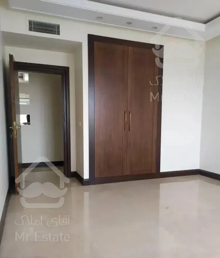 ونک شیراز شیخ بهایی 185 متر 3 خواب