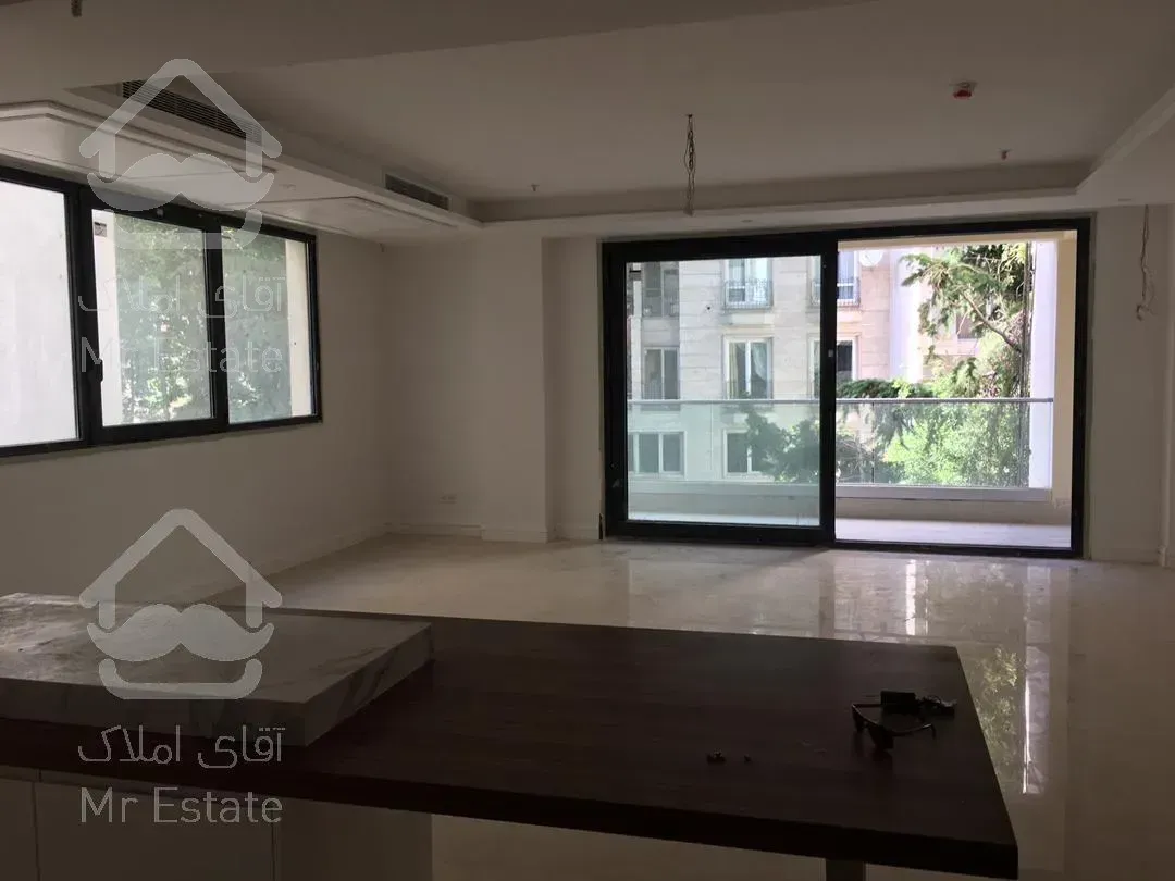 آپارتمان ١٢٠متری آجودانیه