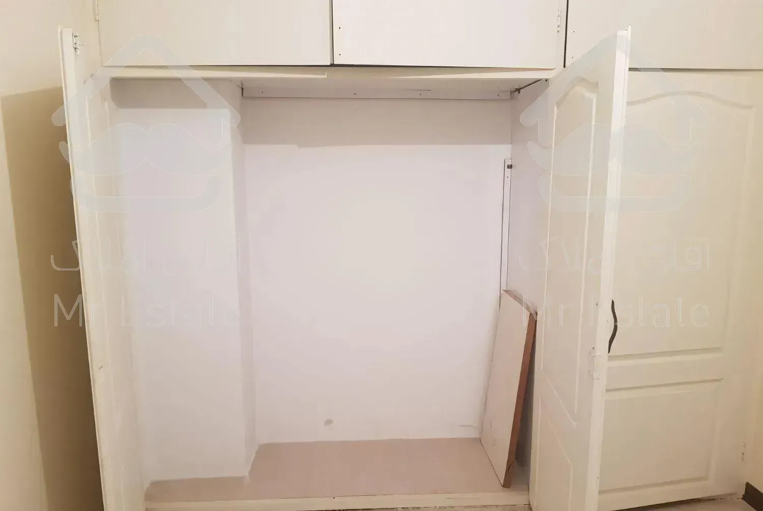 آپارتمان ۹۸ متر / ۲ خواب / کلید نخورده