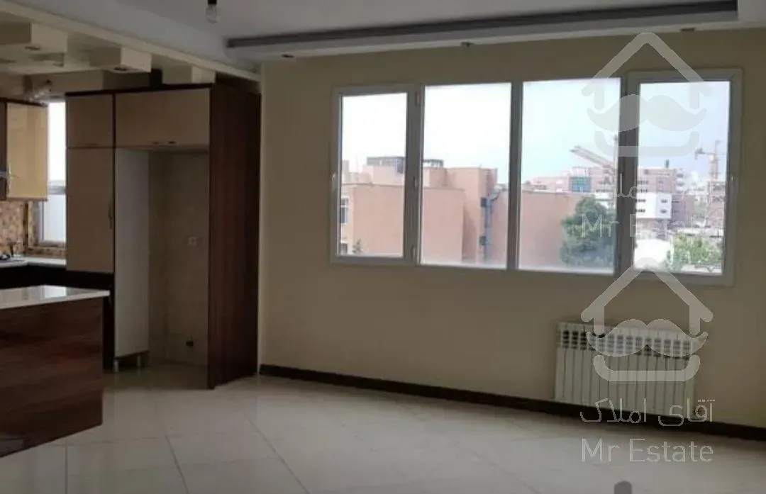 ۹۴ متر دو خواب/ غرق نور