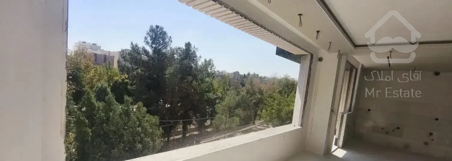 ۱۳۰م ۳ خواب  « ویو باز و خاص رودخانه »