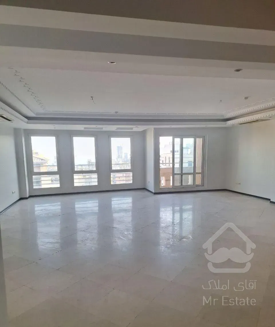 ۲۰۰متر ۳خواب تاپ لوکیشن