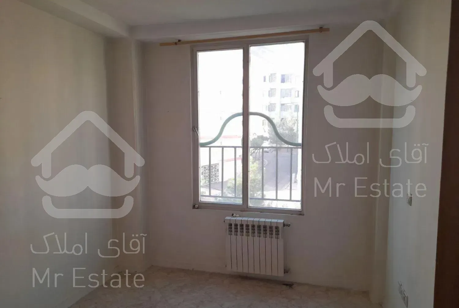 ۸۵متری شهرک‌ شهید باقری منطقه ۲۲ دریاچه چیتگر