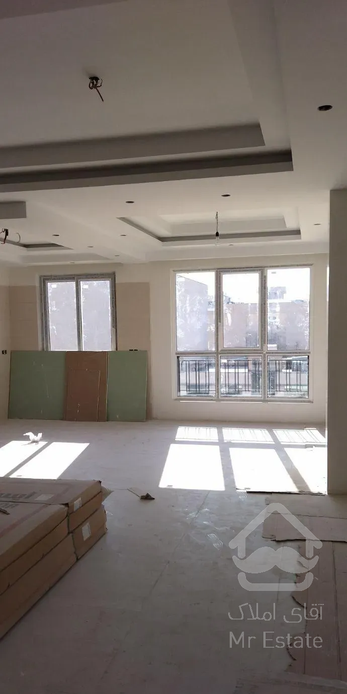 ۱۳۵متر ، سنایی ، فرعی دنج ، نوساز