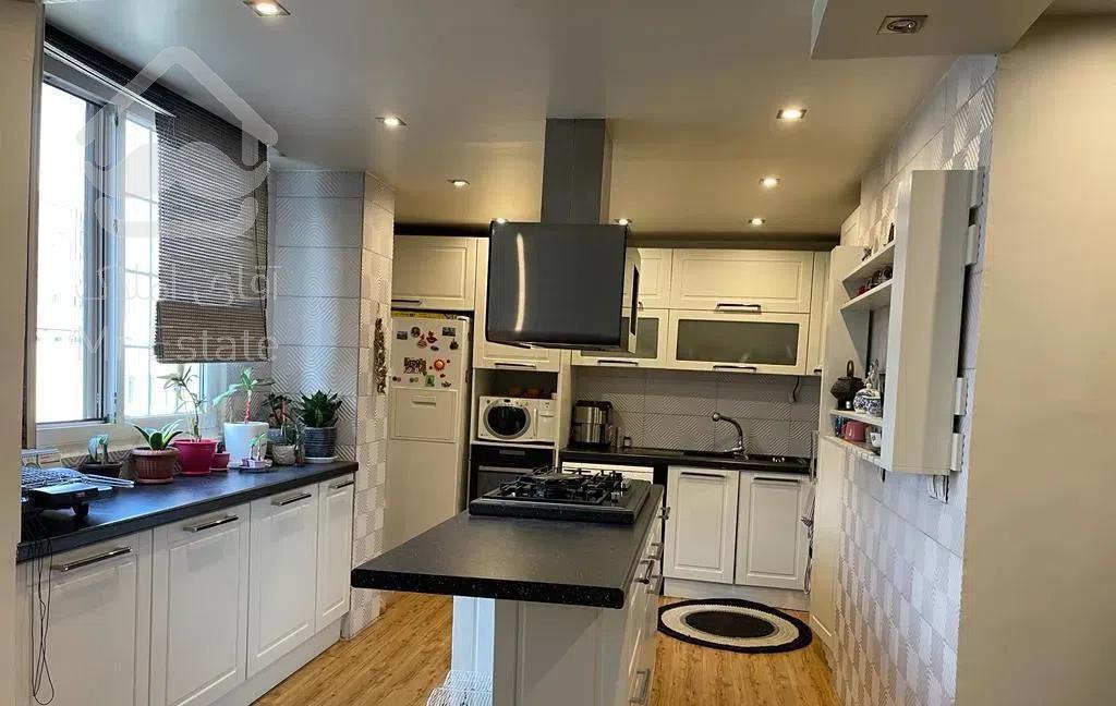 130 متر 3 خوابه