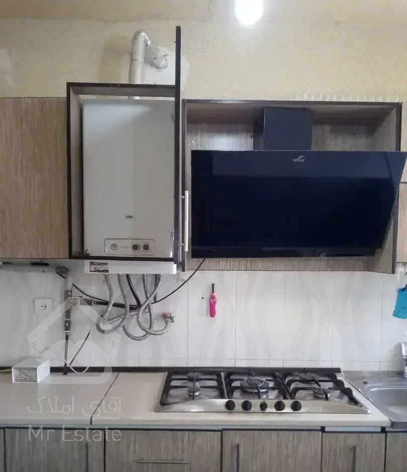 فاز 6 کوه نور /  90 متری / 2 خواب / فول