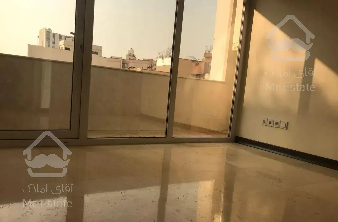 اندرزگو 120 متر // فرعی دنج / کم واحد