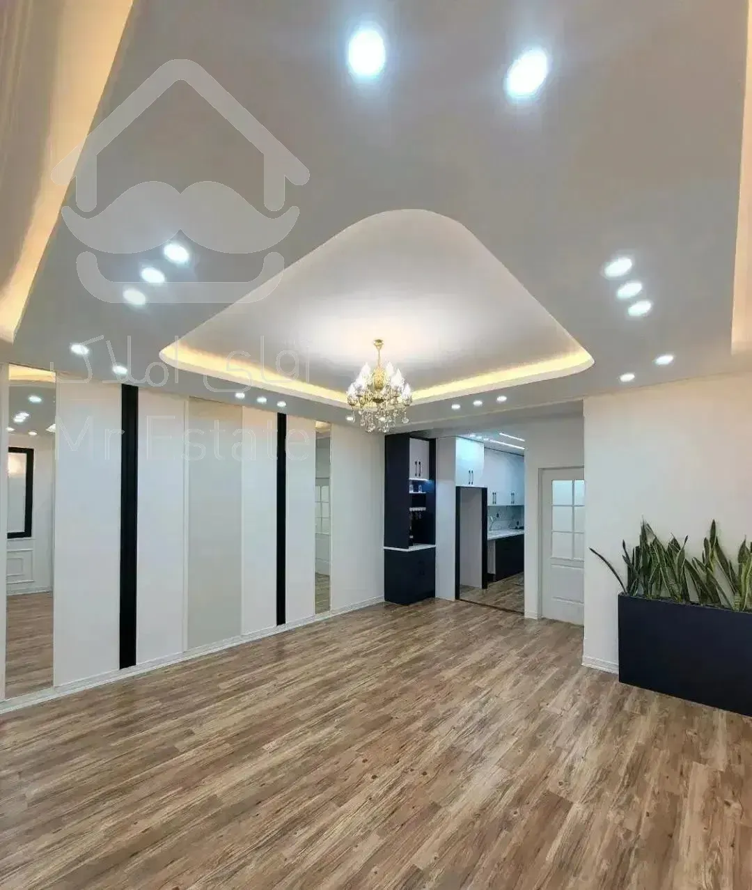 ۵۸متر سند‌تک‌برگ فول‌دیزاین آسانسور/ غرق‌نور