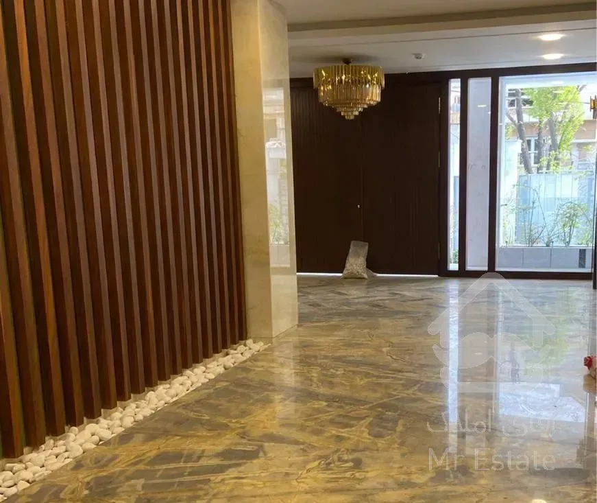 آپارتمان ۲۵۰ متری ۴ خوابه*بلوارآزادگان خوش نقشه*