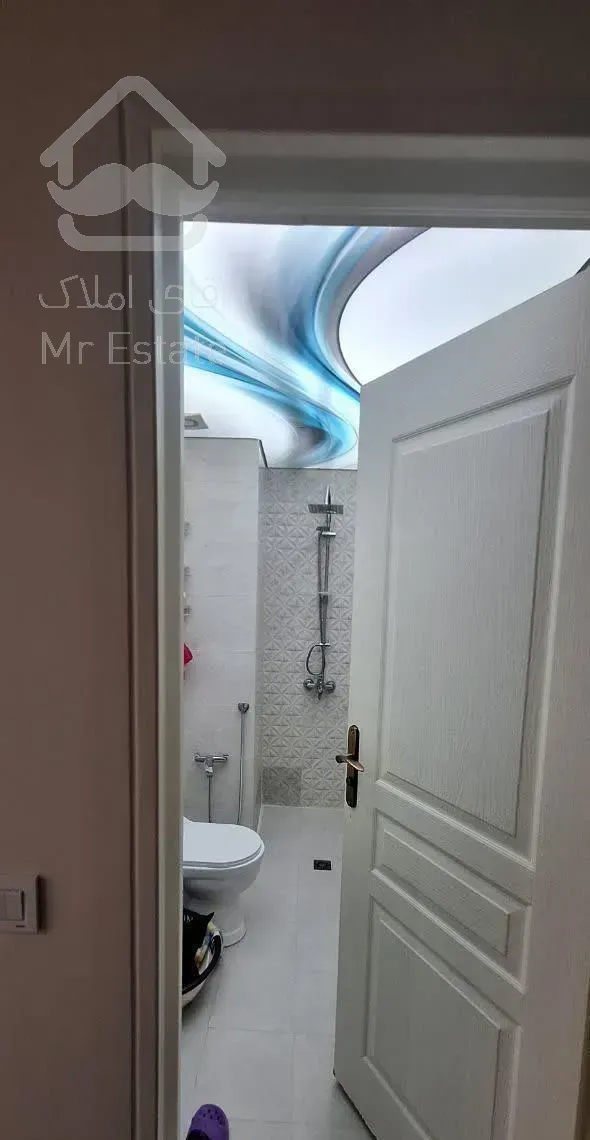 فروش آپارتمان ۶۸ متری ۲ خوابه در آبشار تهران نمونه