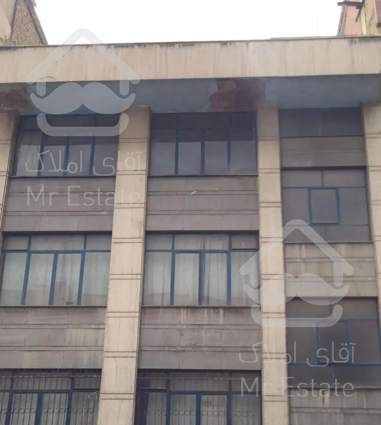 فروش ٤ طبقه یکجا مطهرى