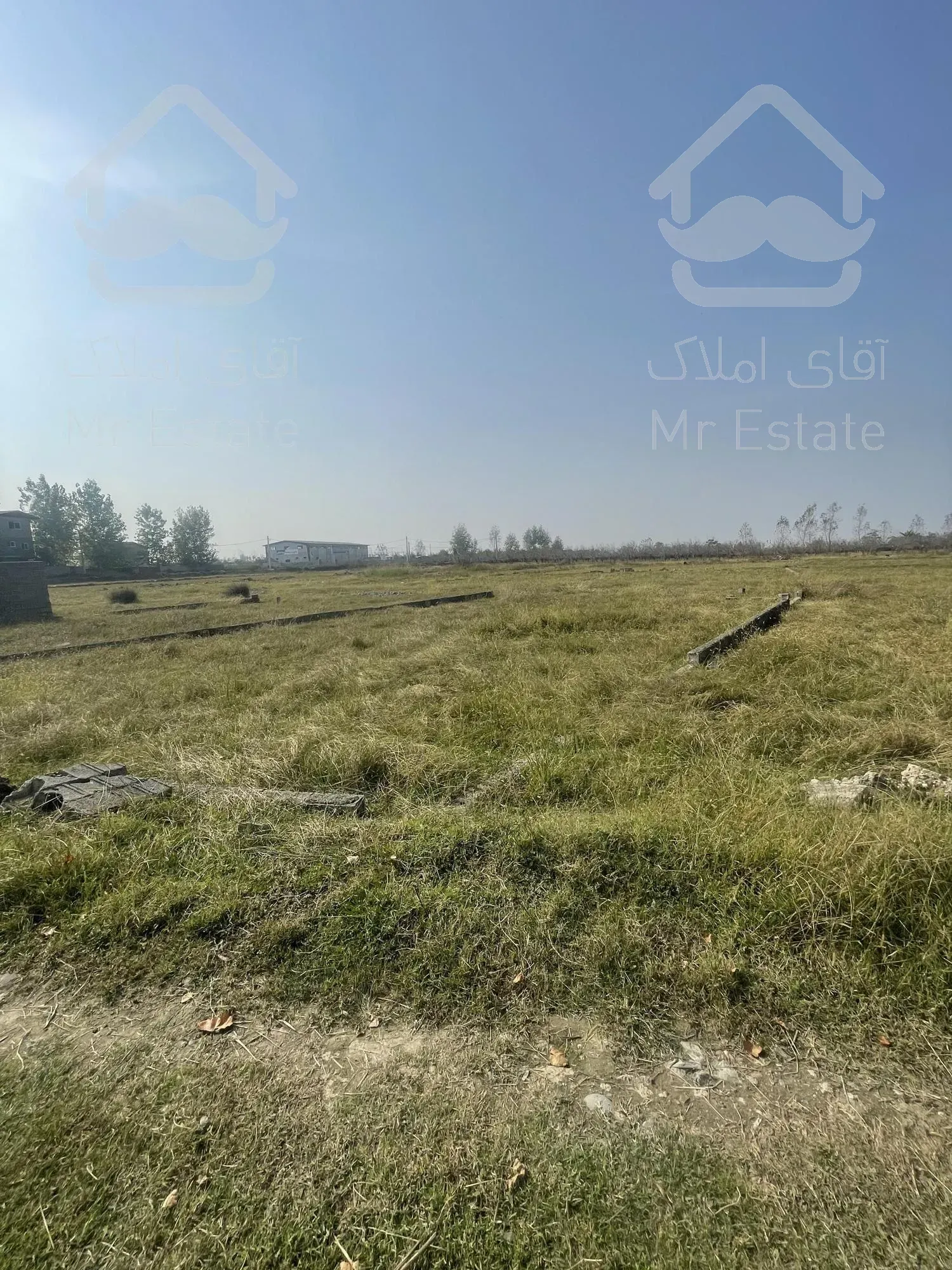 ۲۰۰ متر زمین بافت نزدیک دریا