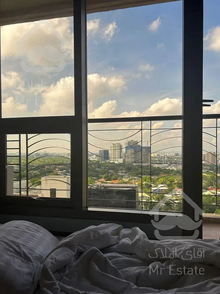 واحد ۸۰ و ۱۲۰ برج هایپرلوکس دریاچه چیتگر