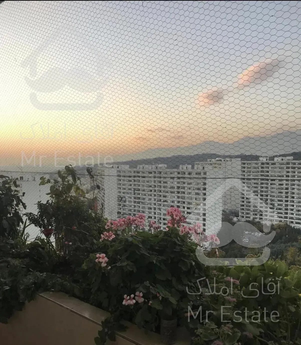 156 متر/3 خواب/ ارزنده/فروشنده واقعی/