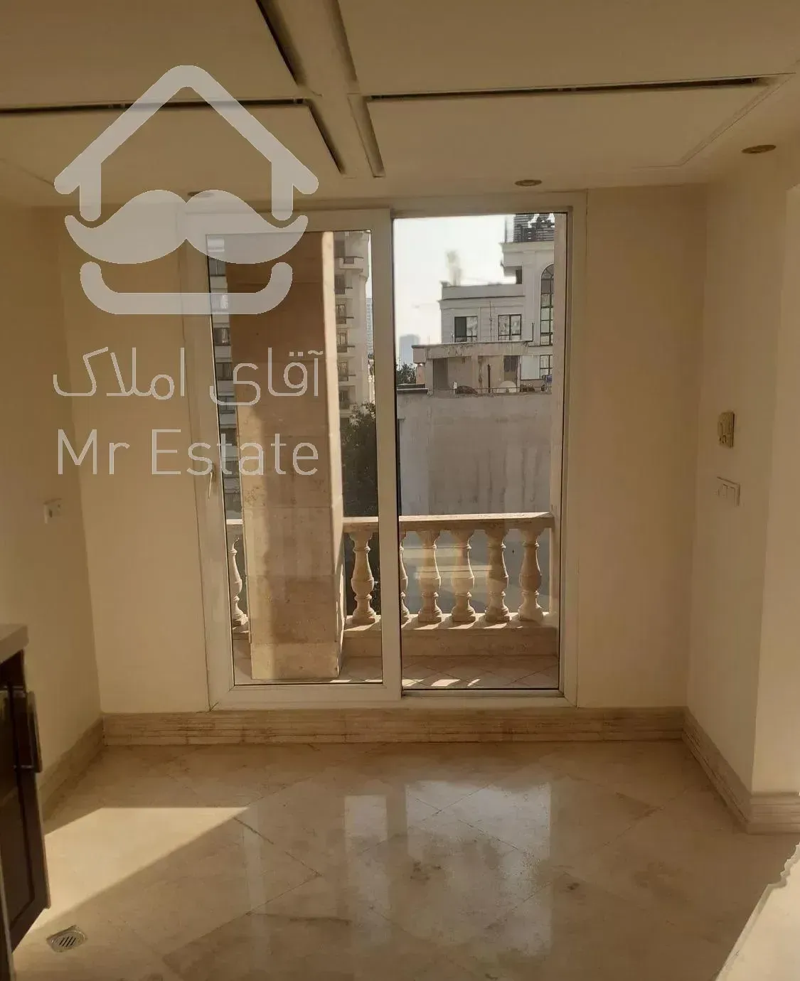 فروش ۱۰۰۰متر مستغلات یکجا