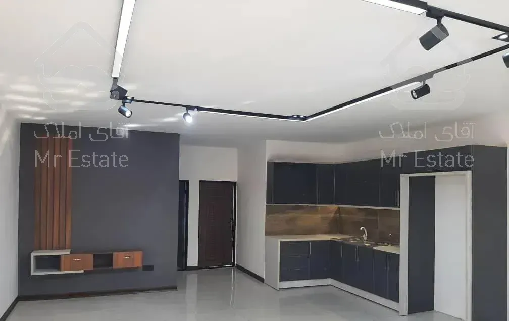 ویلایی همکف۲۵۰ متر*کلید نخورده